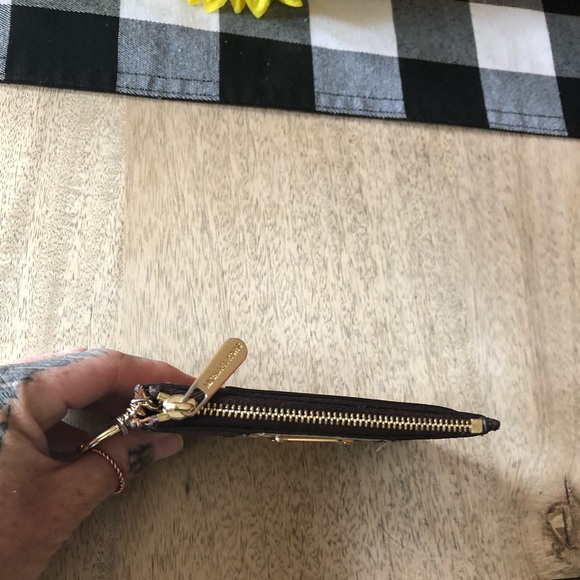 Michael Kors Cardholder Keychain - Picture 7 of 13